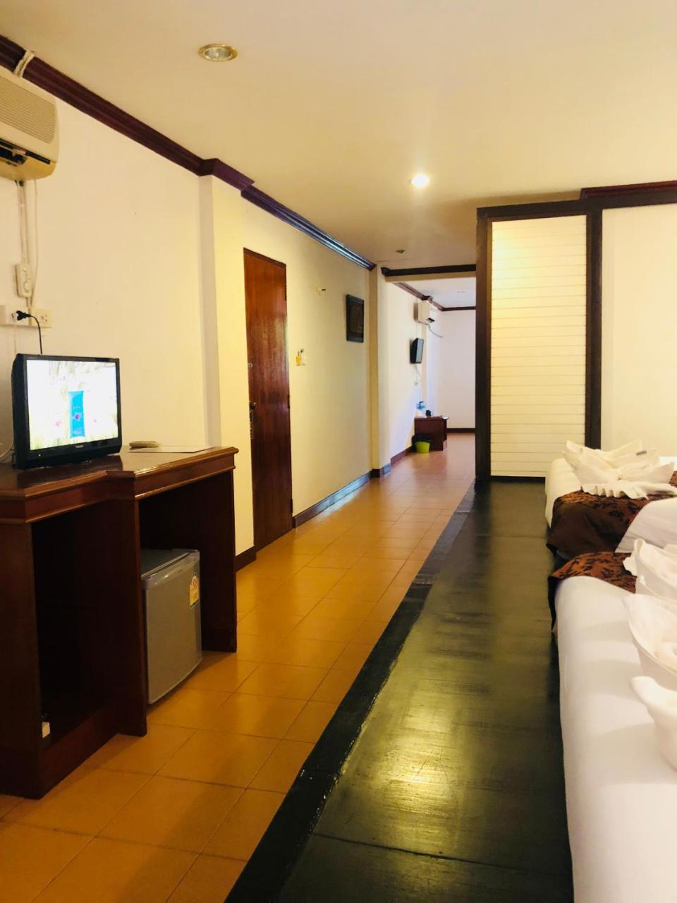 קראבי Aonang Terrace Hotel מראה חיצוני תמונה