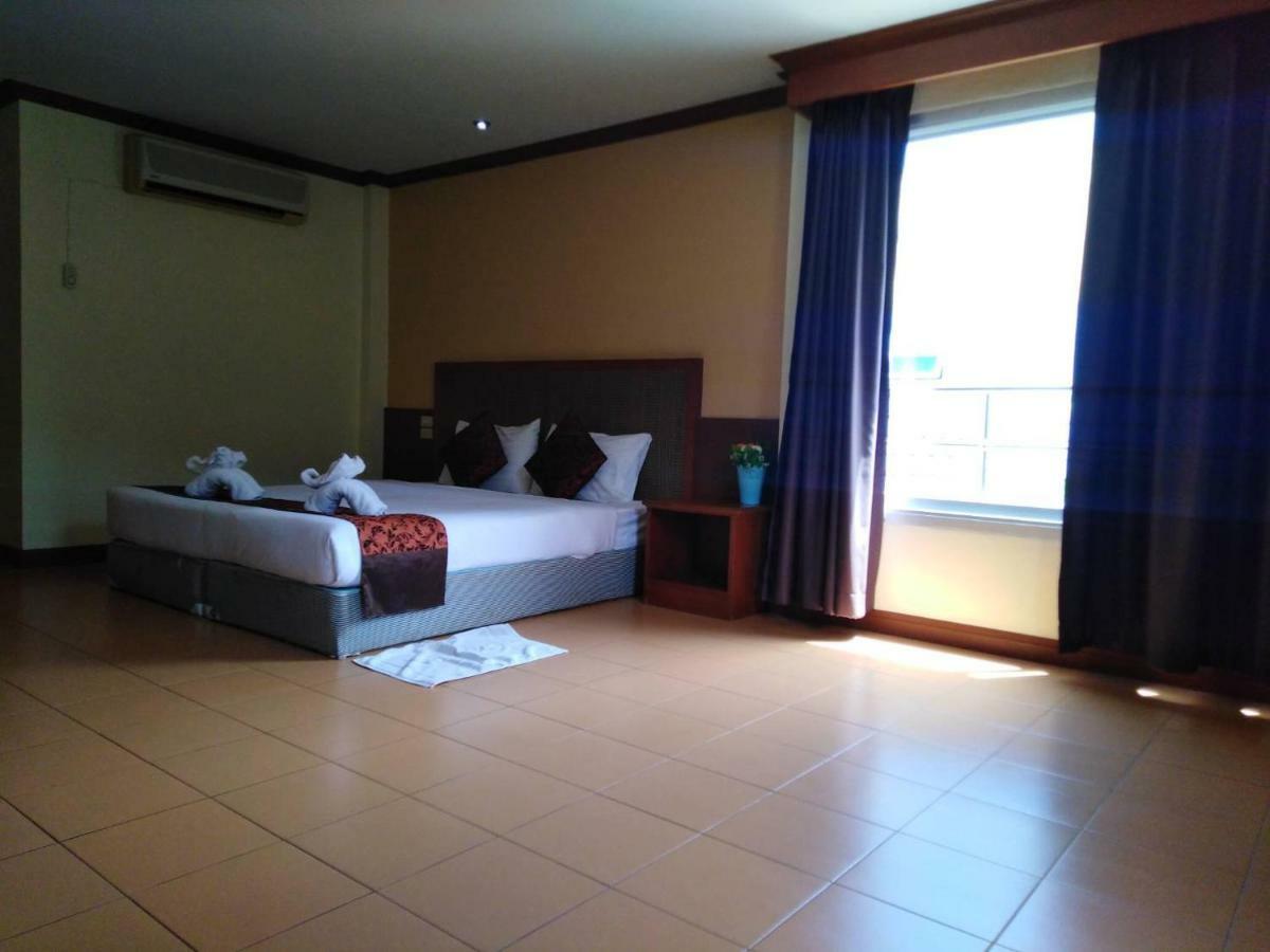 קראבי Aonang Terrace Hotel מראה חיצוני תמונה