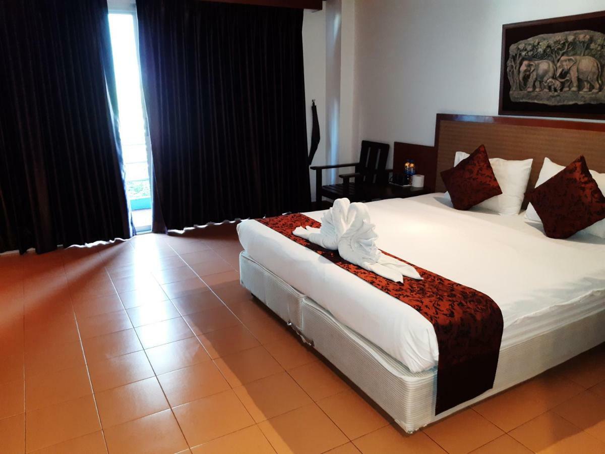קראבי Aonang Terrace Hotel מראה חיצוני תמונה